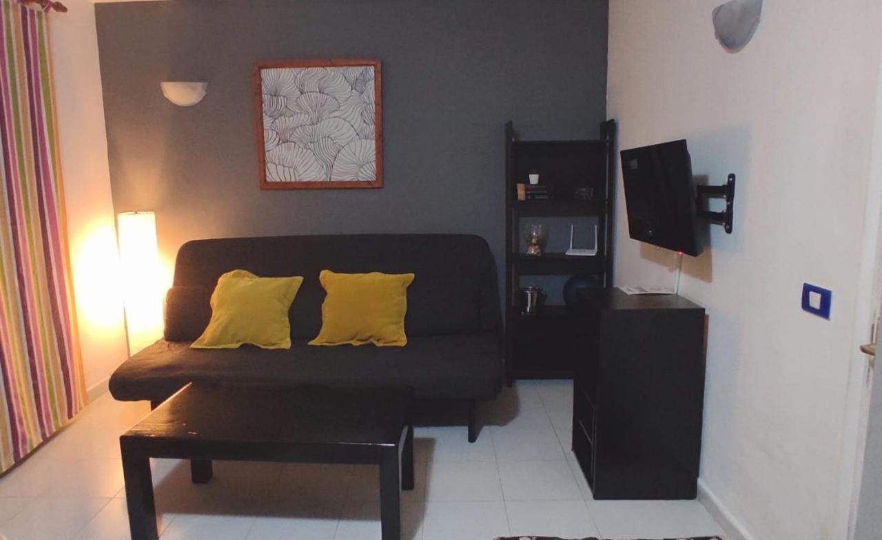 Aguazul 120 Apartment Tías Екстериор снимка