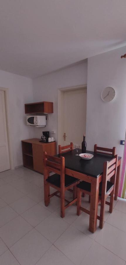 Aguazul 120 Apartment Tías Екстериор снимка